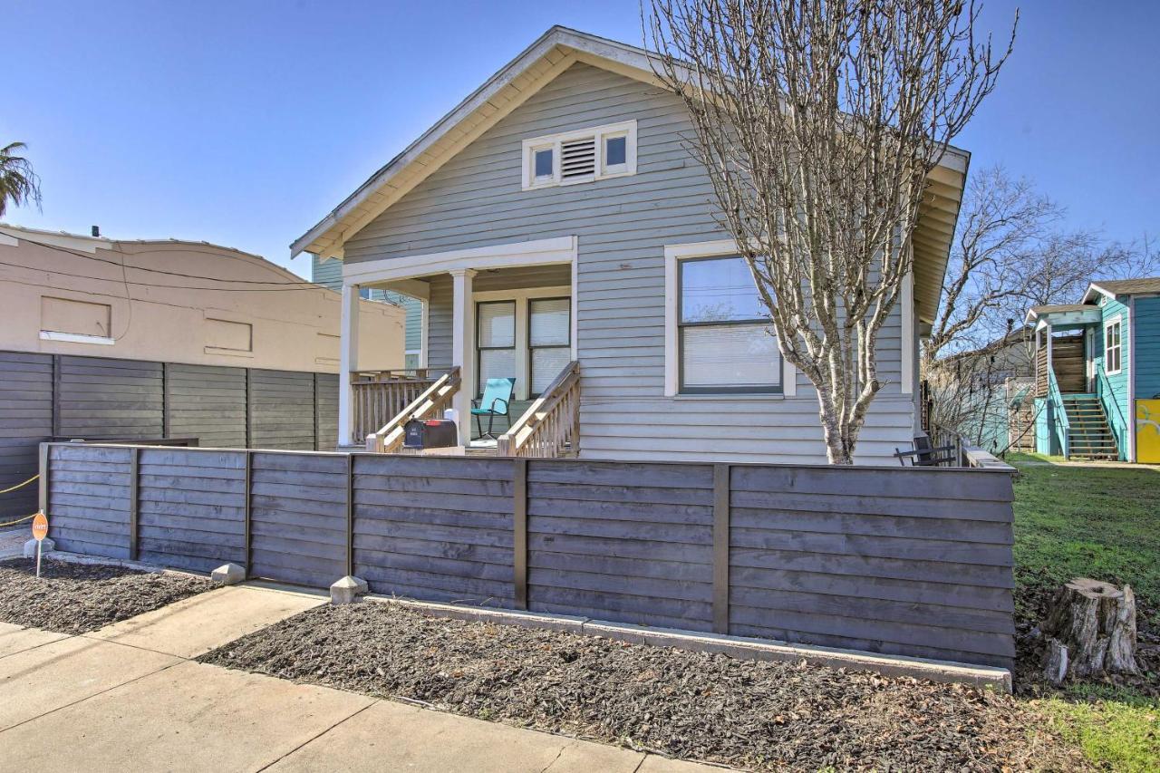 Cozy Beach Bungalow Near Galveston Seawall And Pier Exteriér fotografie